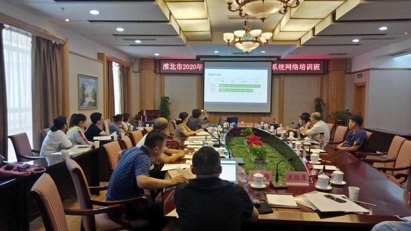 职业技能培训证书自学能考过吗？揭秘自学通关关键